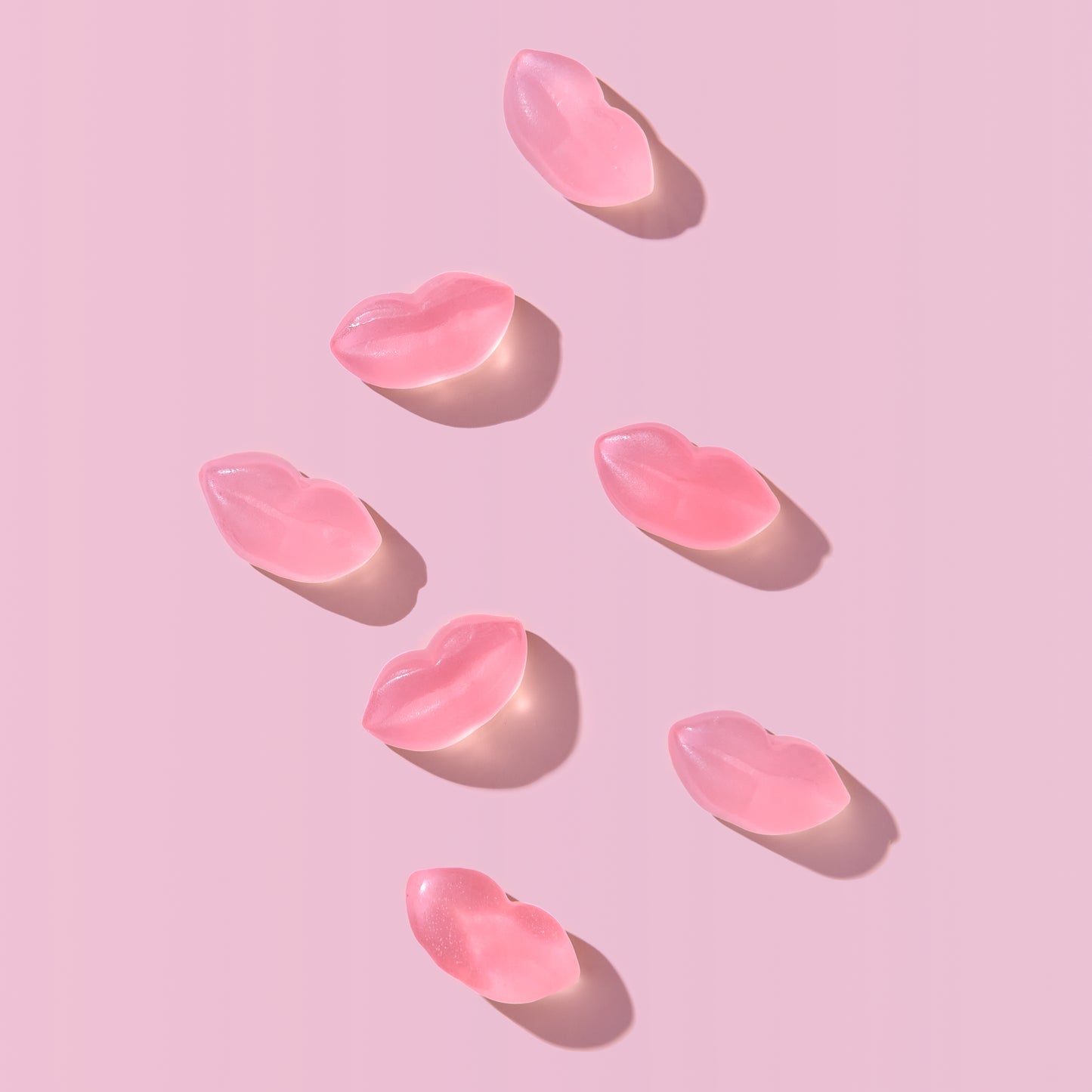 Meggo Sweets Sour Strawberry Gummie Smoochies